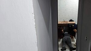 esposa traindo com encanador