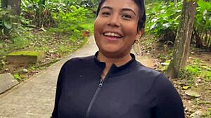 i hooked up with a stranger in the park and we almost got caught 😏