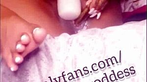 Sexy Ebony Thot Uses Dildo to Squirt and Cream