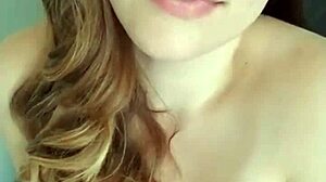 Awesome Kate prøver øjenkontakt-udfordring i drilleri-leg