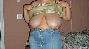 Saya tak percaya betapa seksi galeri nenek matang ini