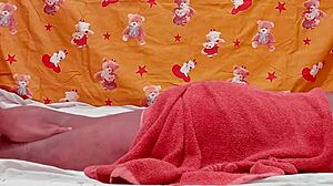 street massage turns into free sex for cash! 🔥