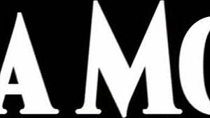 cheatin' with bestie while her bf's away... oops!