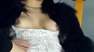 Blue surprises you with her big wet pussy