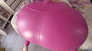 Wow, check this blonde slut's tight ass in pink leggings! 😍