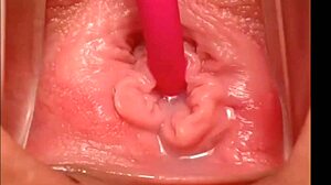Filmando Buceta Rosinha De Perto E Gozando
