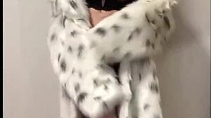 Sexy Elza Kom Dances Sweetly in Lingerie Before Sucking Cock.