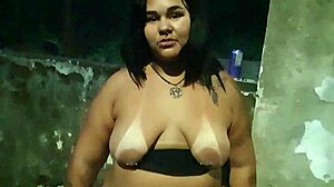 Sucking and fucking in abandoned school