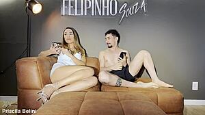 Nao aguentei e gozei com primo antes tia chegar