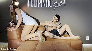 Nao aguentei e gozei com primo antes tia chegar