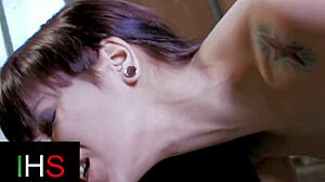 damn, sexy tattooed girl gettin’ pussy fucked hard!