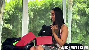 Nympho Milf Jayne Doh's First Porn Shoot