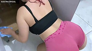 i hired this maid, her ass in shorts drove me crazy