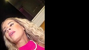 Nathy Sininho, a sexy slut.