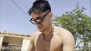 I got a massage from a stranger, then he broke my ass hard.