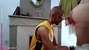 Charlie feels so excited during her delivery in doggystyle anal at home