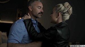 iris wicked and blake blossom in deepthroat scene 😏