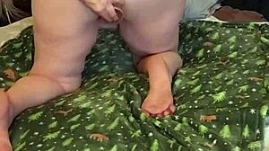 Watch me use my big dildo