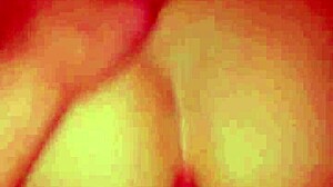 Vecina 18 le encanta la verga siempre y cuando le pagues las u�as