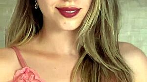 Heidy Pinos na live cam šou dráždi prirodzenými prsiami