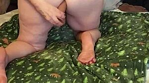 Watch me use my big dildo