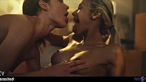 i make my step sis squirt with face sitting and squirting, it's amazing