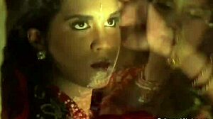 Watch this sensual indian dancer tease with her natural tits