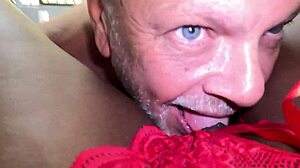 Flower Tied Up Tight for Intense Pussy Eating