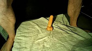 i cum with old dildo
