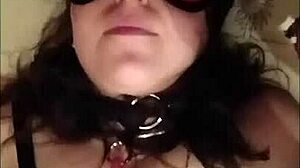 Esclave sara humiliated while sucking and swallowing cum