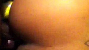 nice round ass gets bold attention from amateurs