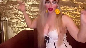 I'm the Hottest Belly Dancer Goddess in Music Scene!