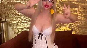 I'm the Hottest Belly Dancer Goddess in Music Scene!