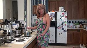 Mature housewife Raehart enjoys kitchen pleasures