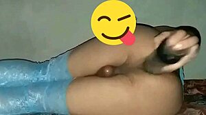 Sofiblack says, I'm back with anal in lingerie.