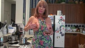 Mature housewife Raehart enjoys kitchen pleasures