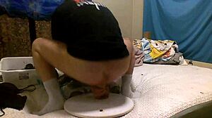 Amateur Slut Loves Anal Sex with Dildo and Cock