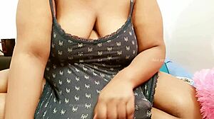 Sexy Indian Bhabhi Flaunts Her Big Tits Seductively