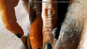 Milf's Passionate Outdoor Pussy Masturbation Orgasm