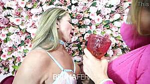 Eu Minha Amiga Pegando O Negão Dotado - Bruna Ferraz E Cleo Cadillac