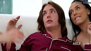 Ophelia Kaan's Teasing Blowjob Fixation