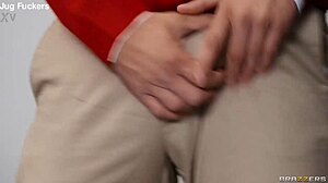 첫 기어에 갇혀 박는데 다섯 기어 Gypsy Rose Brazzers 공식 사이트에서 xvpromo 입력하면 할인!