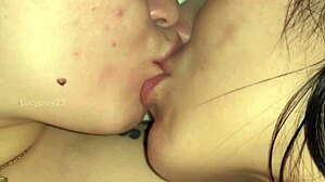 Lesbians Fuck And Possess Each Other Deliciously