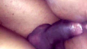 Eu comendo o cu dela e ela gozando