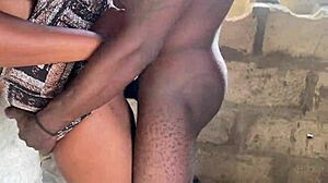 Quick sex with engineer at the site