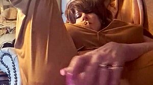 Fine Ass Tranny Uses Big Dildo On Herself.