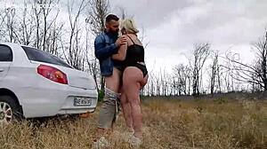 I Enjoy Naked Outdoor Sex with Pussy Lips