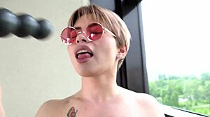 Frida's ass fucked by leo casanova