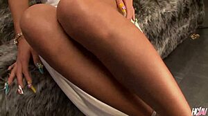 I enjoy a hot bath with japanese blonde rica leading to threesome