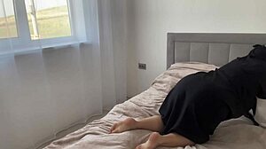 arab zalifah got horny cleaning, flashed shaved holes with no panties